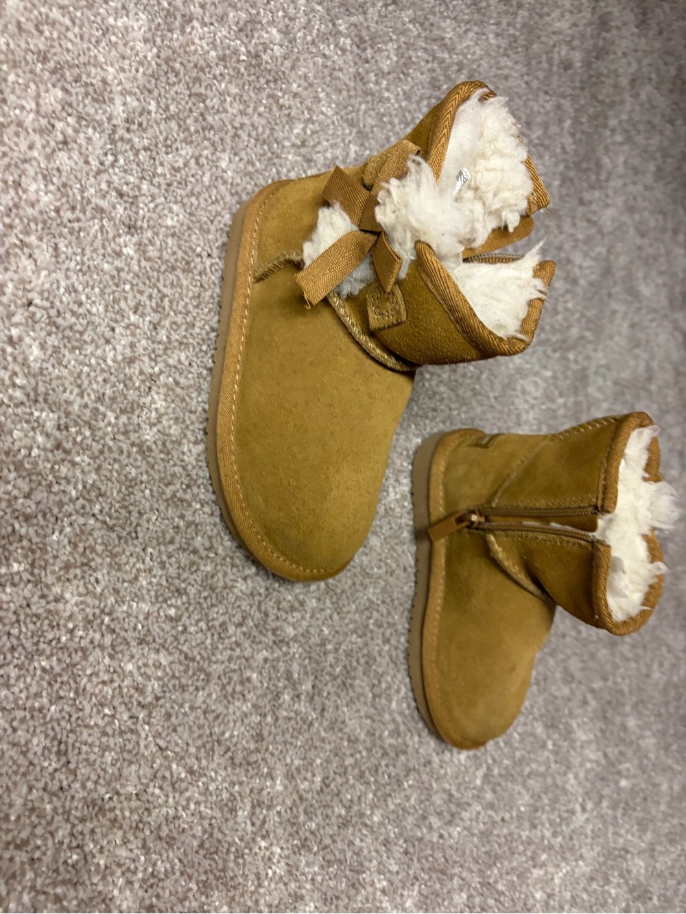 Koolaburra by UGG Toddler Victoria Short Faux-Shearling Winter Boots - Chestnut
